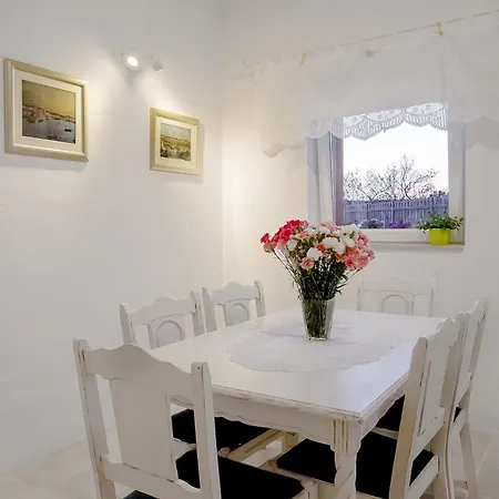 Krcina Vila Vinišće